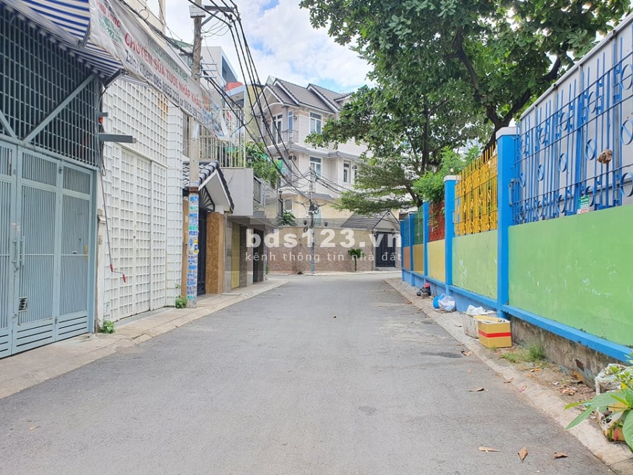 Đường 339 Phước Long B Thủ Đức diện tích sử dụng 75m2( 5.8*13) hẻm xe hơi chỉ 4.8ty