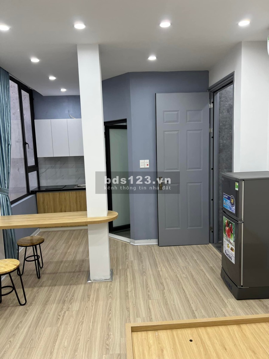 Bán gấp chung cư mini 6 tầng đúc, doanh thu ổn định, giá bán 9.2 tỷ, có thương lượng