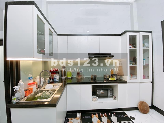 Bán nhà đẹp 5 tầng thiết kế nội thất sang trọng cách phố Bạch Mai chỉ 50m, giá bán 4.65 tỷ