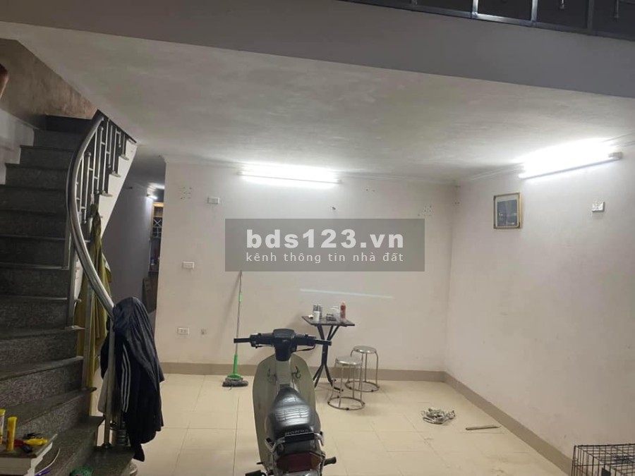 Cần bán gấp lô diện tích 53m2 đất TDP An Đào C, hàng xóm của Vin. Giá 60 triệu/m2