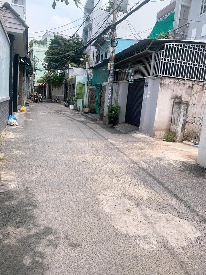 Bán nhà hẻm xe hơi, 3 tầng, Lê Trọng Tấn, Tân Phú. Giá nhỉnh 5.xxx