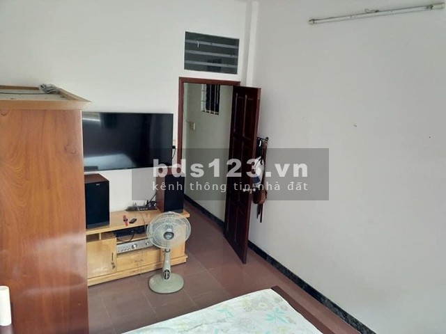 Bán gấp nhà hẻm 141 Tiểu La, hẻm ô tô, diện tích sử dụng 70m2, 3 tầng giá rẻ lh 0932254061
