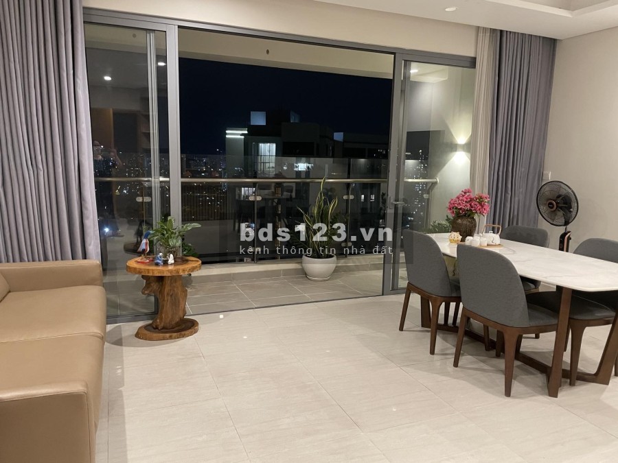 Bán căn Bora Bora chung cư Đảo Kim Cương 2PN/2WC tầng cao view đẹp giá đầu tư