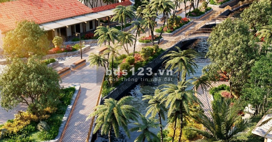 Bán nhà nguyên căn 1 trệt 2 lầu đúc tuyệt đẹp lộ ô tô gần đại học Tây Đô, lh 0586208565