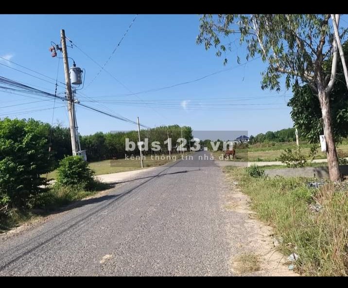 Đất full thổ cư thích hợp đầu tư ngay khu trung tâm, giá đầu tư, liên hệ 0708407680