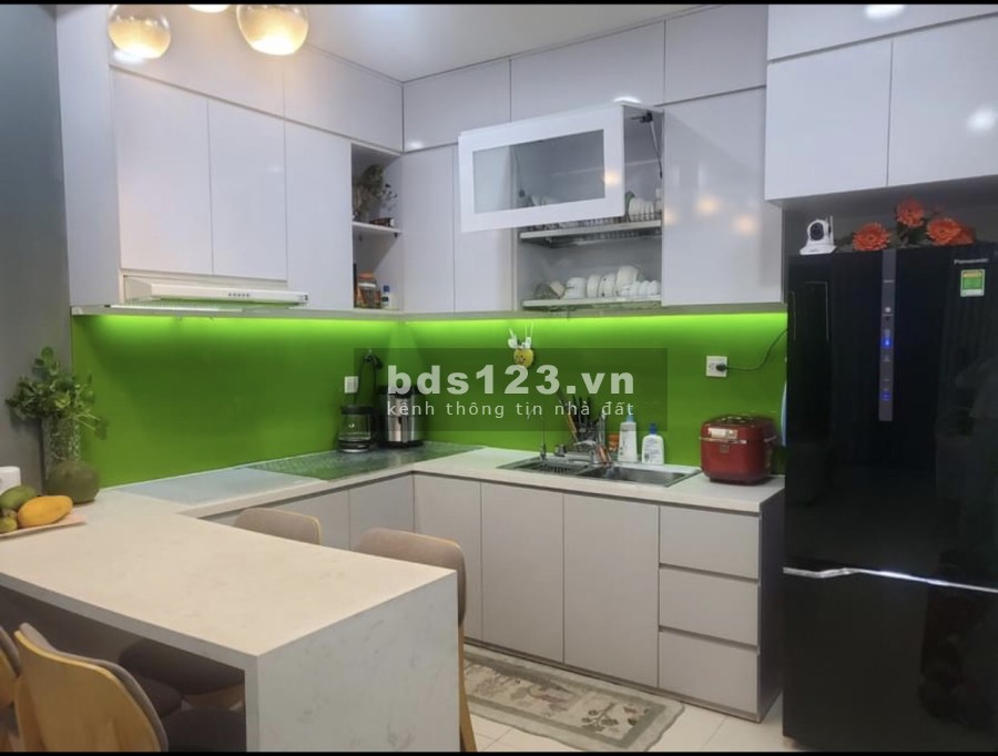 The Sun Avenue - Bán gấp căn 2PN, 76m2, view Sông, giá 4.150 tỷ bao hết, LH: 0902691920