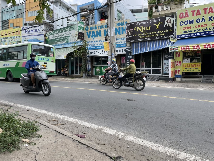 Mặt tiền Thủ Đức, mặt tiền Tô Ngọc Vân diện tích 80m2 hướng Tây Nam khu dân cư