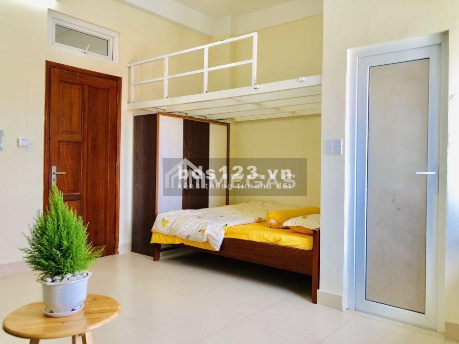Phòng trọ giá rẻ có sẵn đầy đủ nội thất thoáng mát nằm ngay Trường Chinh vào ở ngay