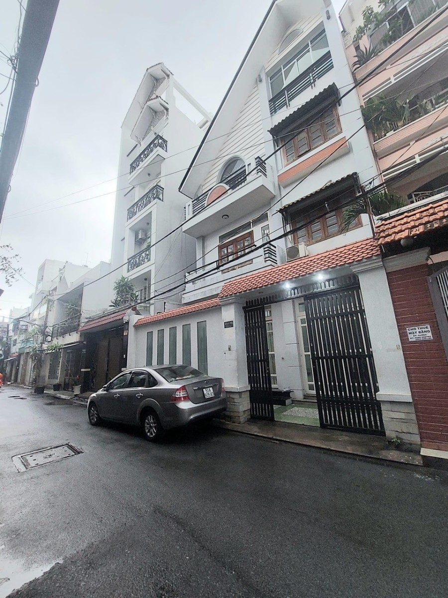 Bán nhà Lý Thường Kiệt 145m2, ngang 9x16m chính chủ cần bán gấp để đi nên giá chốt linh hoạt