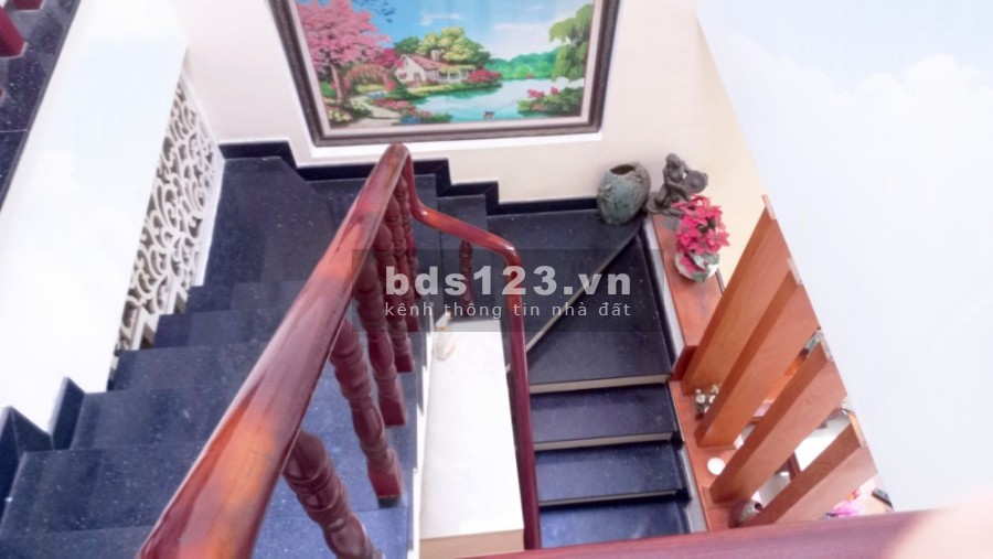 Mua đất tặng nhà mặt tiền kinh doanh sát đại học Công Thương, dtsd 78m2 (5x15.5), giá chỉ 6.7 tỷ
