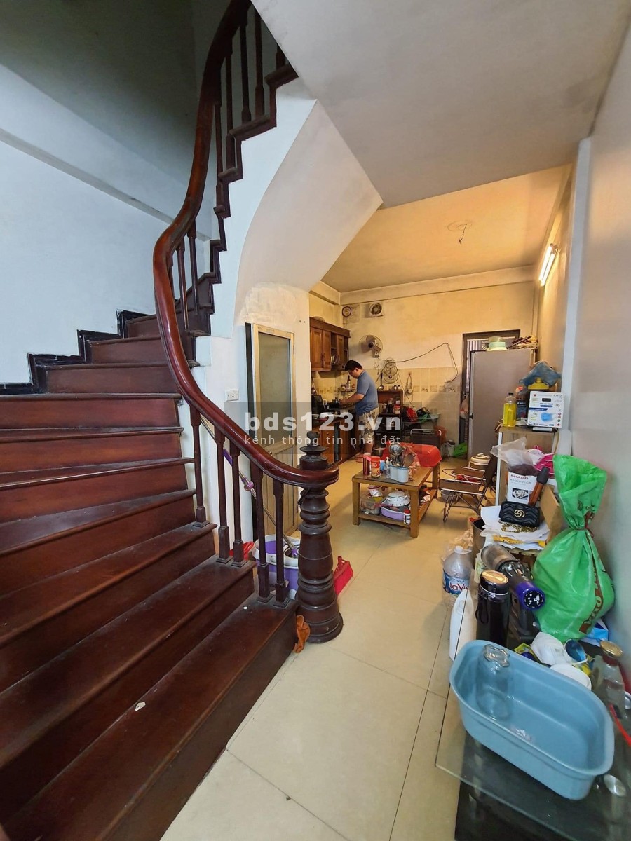 Bán nhà mặt ngõ Trần Phú Quận Hà Đông, diện tích 44m2, 4 tầng giá bán 4.8 tỷ, vào ở ngay