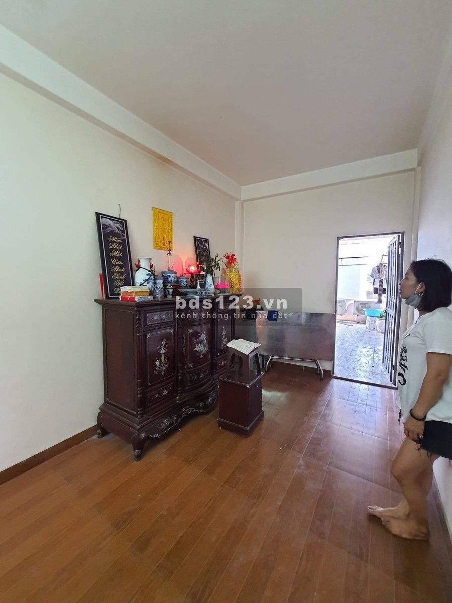 Bán nhà mặt ngõ Trần Phú Quận Hà Đông, diện tích 44m2, 4 tầng giá bán 4.8 tỷ, vào ở ngay