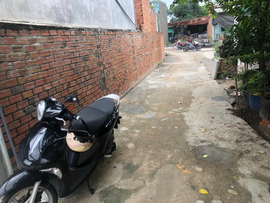 Cần bán nhà ở Thuận Giao dt 250.8m TC 160m 1/Thủ Khoa Huân gần trường học