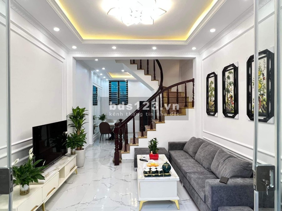 Bán nhà ngõ 18 Định Cộng Thượng DT 35M giá 3.25 tỷ nhà gần ngõ ô tô