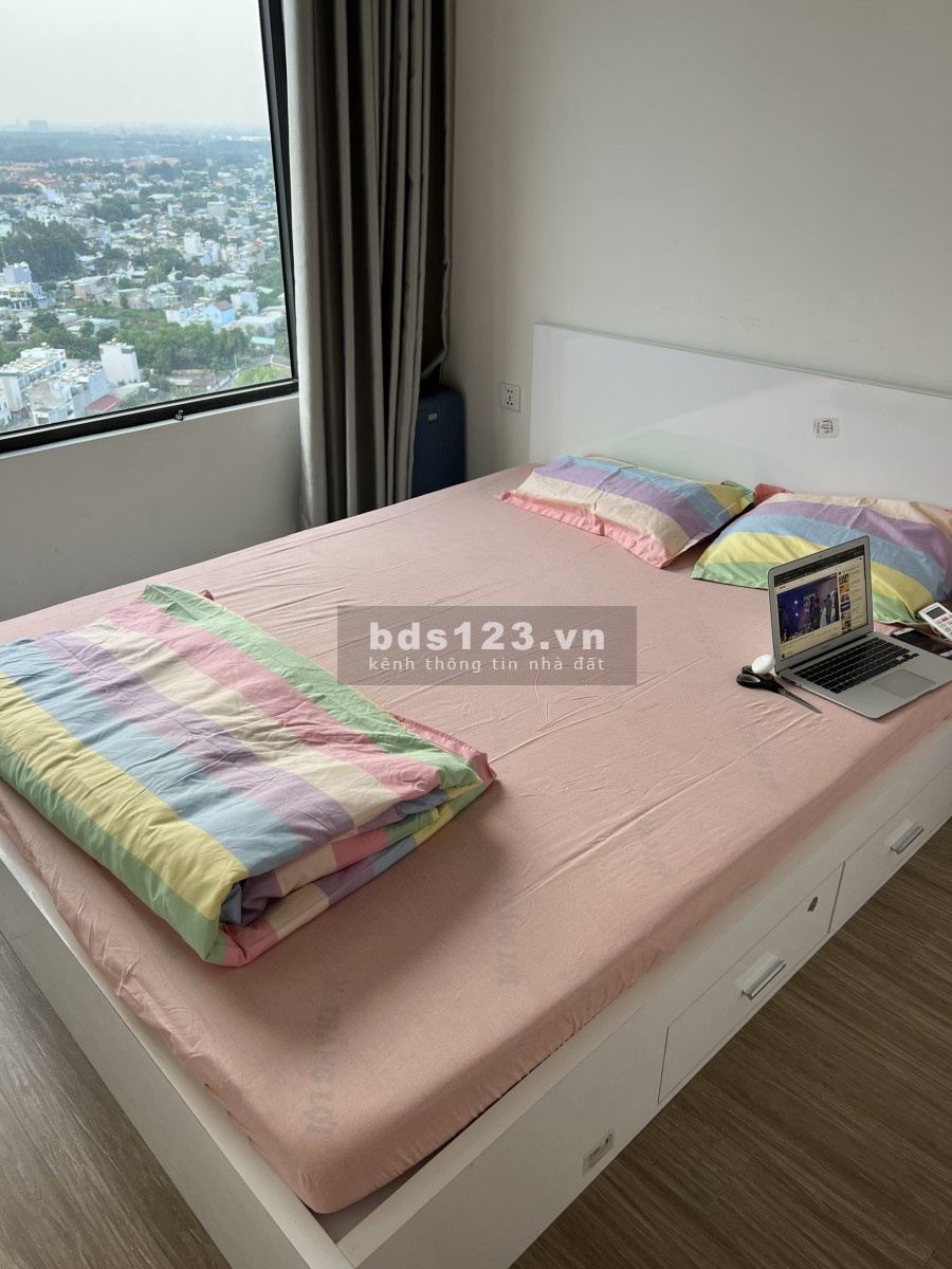 Cho thuê 1PN Full NT Tầng cao View đẹp - DT 50m2 tại Vinhomes Q.9 - giá 6,5tr