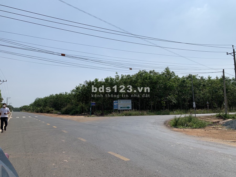 Cần ra nhanh lô đất sổ hồng riêng mặt tiền 6m, sát khu công nghiệp Minh Hưng giá tốt