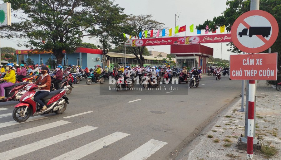 Chính chủ bán đất Phan Văn Mảng, ngay KCN Thuận Đạo, 100m2/ giá 1.3 tỷ, SHR