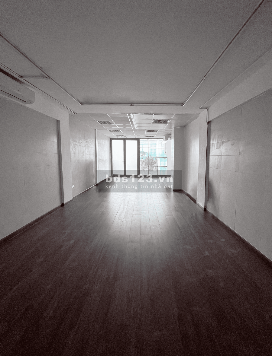 Cho thuê văn phòng mặt tiền - Đường Số 9, P. Tân Phú, Quận 7, TP HCM - Diện tích từ 80m2 đến 160m2