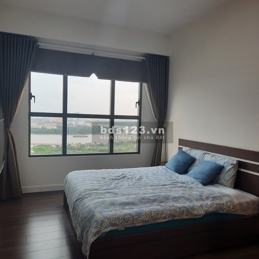 Tin thật 100% bán căn hộ 2PN - 76m2 view đẹp, tầng cao giá 4.3 tỷ bao thuế phí, LH: 0902691920