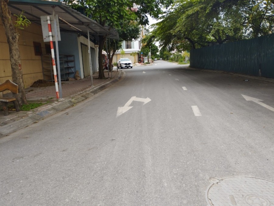 Bán đất phân lô căn góc kinh doanh đường Ỷ Lan Gia Lâm, dt 79m2 MT 10m giá chào 4y tỷ