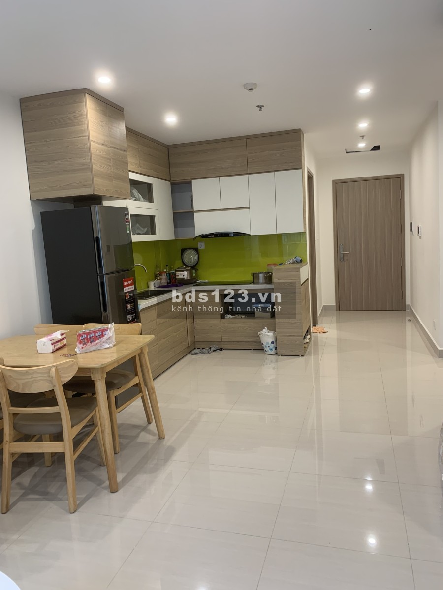 Bán cắt lỗ căn hộ GÓC 2PN 2VS giá 1.85 tỷ tại Vinhomes Ocean Park Gia Lâm, sổ đỏ chính chủ