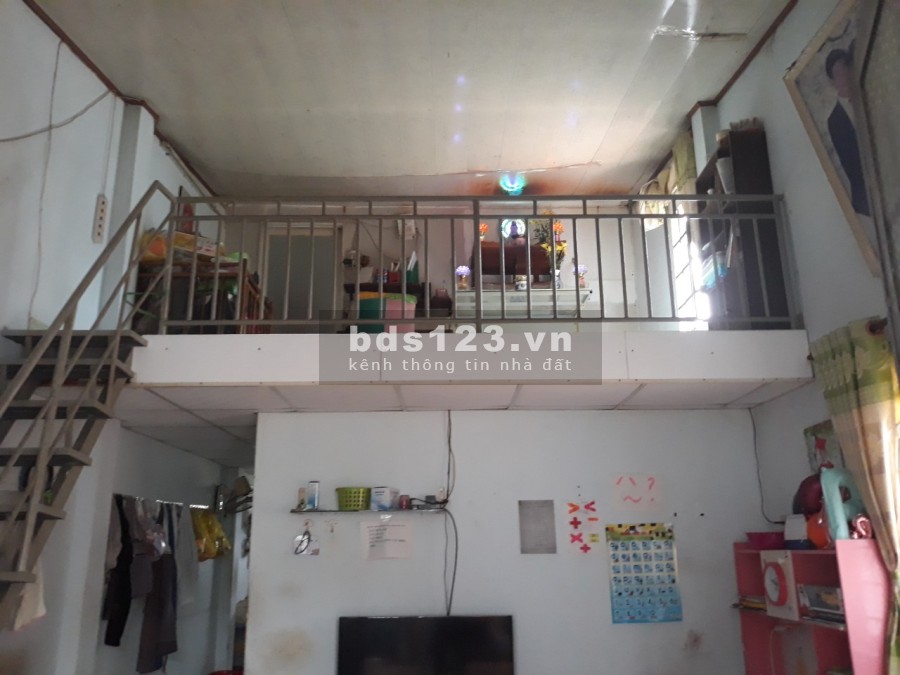 Bán nhà cấp 4 có gác lửng Xã Phước Vĩnh An Củ Chi khu dân cư đông đúc, giá tốt