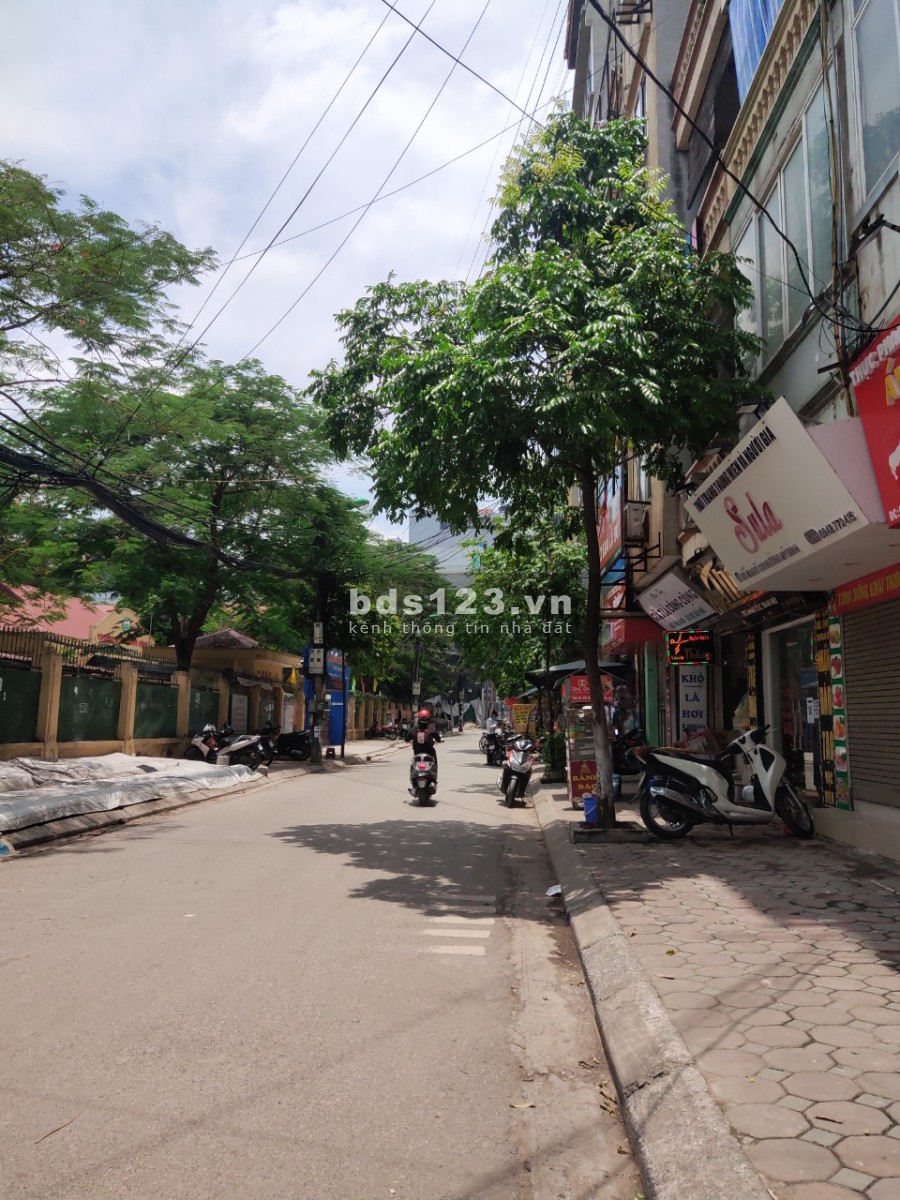 Nhà đẹp Mỹ Đình phân lô ô tô đỗ cửa kinh doanh sầm uất nhà đẹp ở ngay, lh 0978901699