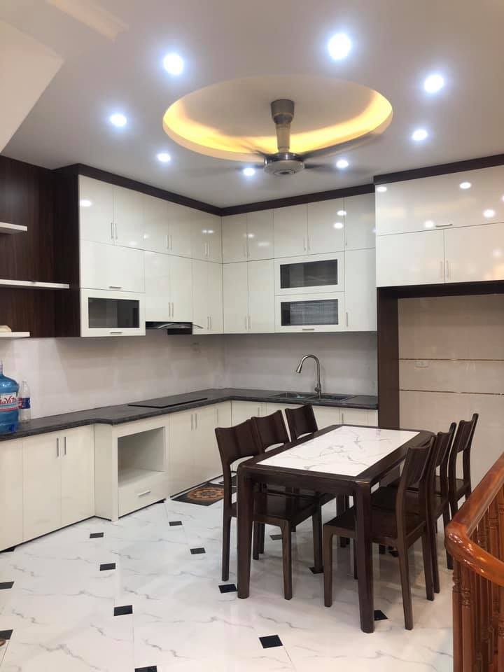 Cần Bán Gấp Nhà Tam Trinh - Hoàng Mai 30m2, 3 tầng, giá 2 tỷ, Full Nội Thất