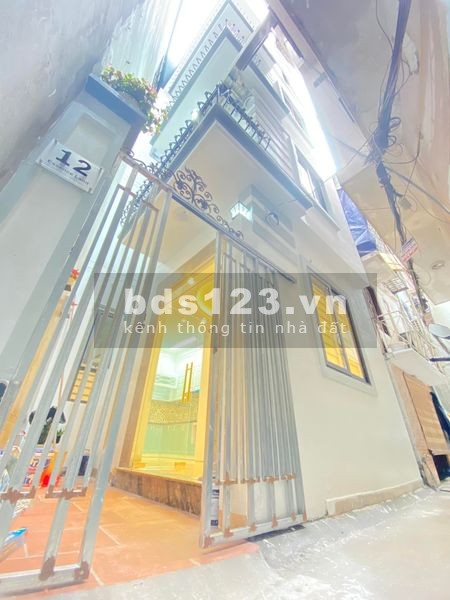 Cần bán gấp nhà Hoàng Như Tiếp sang định cư nước ngoài chỉ với giá 2,6 tỷ đồng