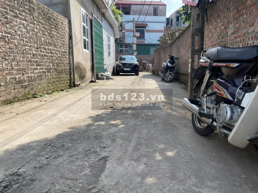 Chính chủ cần bán gấp diện tích 102m2 Thuận Tốn Đa Tốn Gia Lâm HN ô tô chạy thông