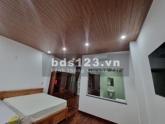 Bán nhà 3 tầng đường Dương Đình Nghệ, DT 109m², đường 7,5m, giá ưu đãi nhất thị trường