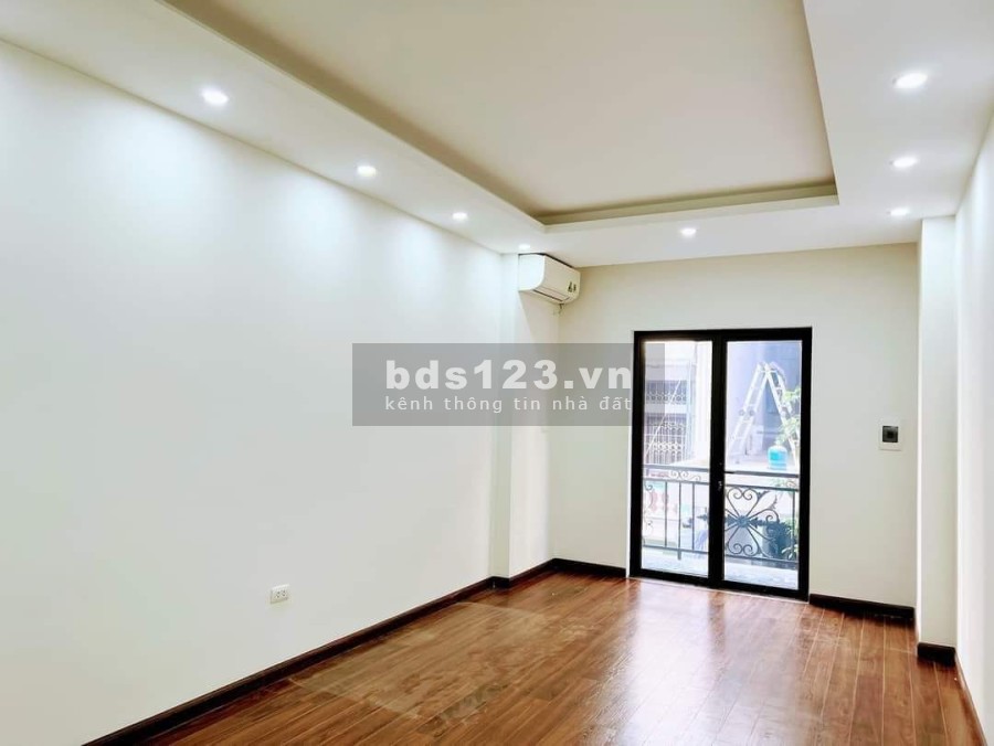 Bán nhà Nguyễn An Ninh, diện tích 56m2, 4 tầng ngõ nông sổ đẹp như hoa hậu, giá tốt