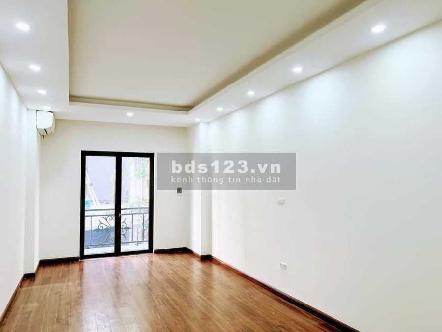Bán nhà Nguyễn An Ninh, diện tích 56m2, 4 tầng ngõ nông sổ đẹp như hoa hậu, giá tốt