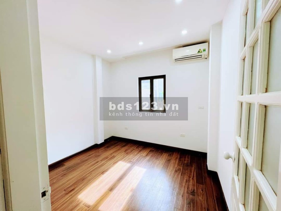 Bán nhà Nguyễn An Ninh, diện tích 56m2, 4 tầng ngõ nông sổ đẹp như hoa hậu, giá tốt