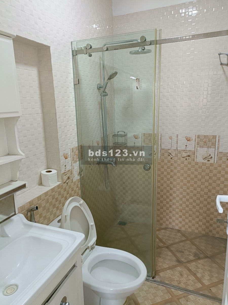 Cho thuê nhà mới rất đẹp ở hoặc kinh doanh phố Bồ Đề phù hợp kinh doanh đa ngành nghề