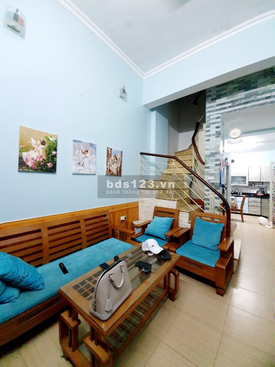 Siêu hiếm 4.8 tỷ nhà phân lô Hoàng Công Chất, ô tô tránh, ngõ thông bàn cờ, lh 0986971596.