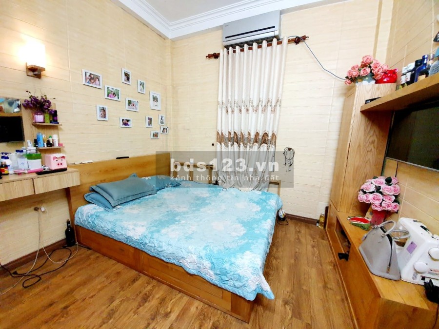 Siêu hiếm 4.8 tỷ nhà phân lô Hoàng Công Chất, ô tô tránh, ngõ thông bàn cờ, lh 0986971596.