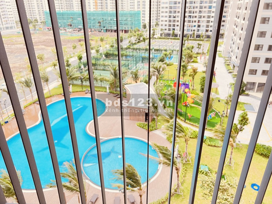 Cần cho thuê căn hộ 2PN 2WC vinhome grand park mới 100% vào ở ngay view thoáng mát