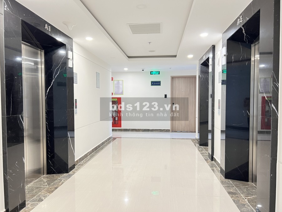 Cần cho thuê căn hộ 2PN 2WC vinhome grand park mới 100% vào ở ngay view thoáng mát