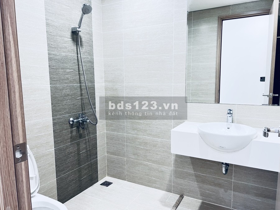 Cần cho thuê căn hộ 2PN 2WC vinhome grand park mới 100% vào ở ngay view thoáng mát