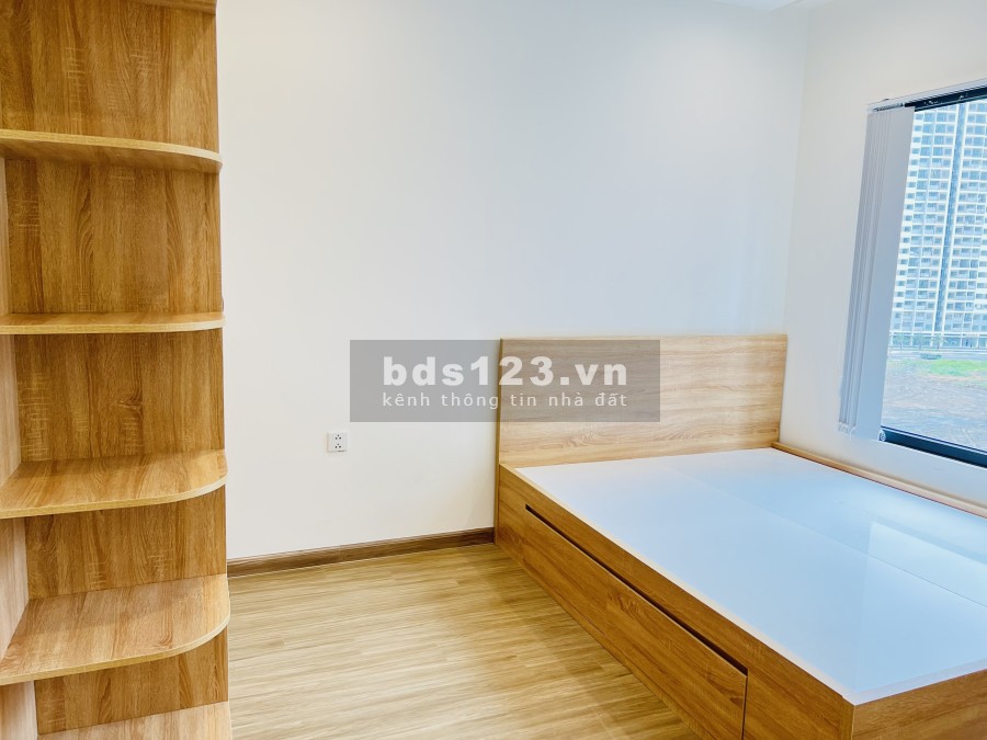 Cần cho thuê căn hộ 2PN 2WC vinhome grand park mới 100% vào ở ngay view thoáng mát