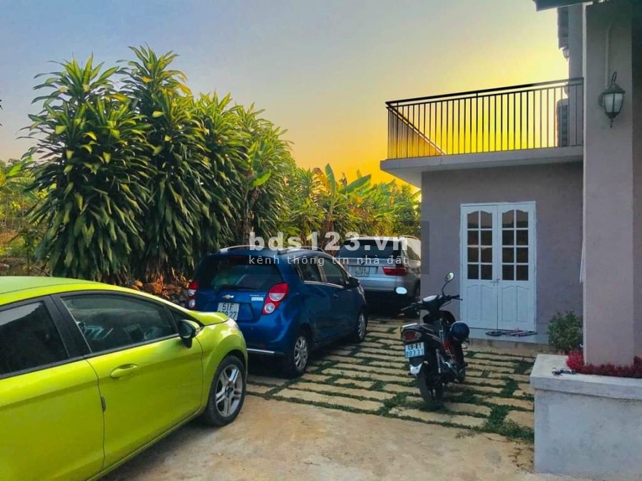 Bán nhà đang kinh doanh Homestay tại Lộc Châu Bảo Lộc giá bán 3.8 tỷ đồng, lh 0909370517