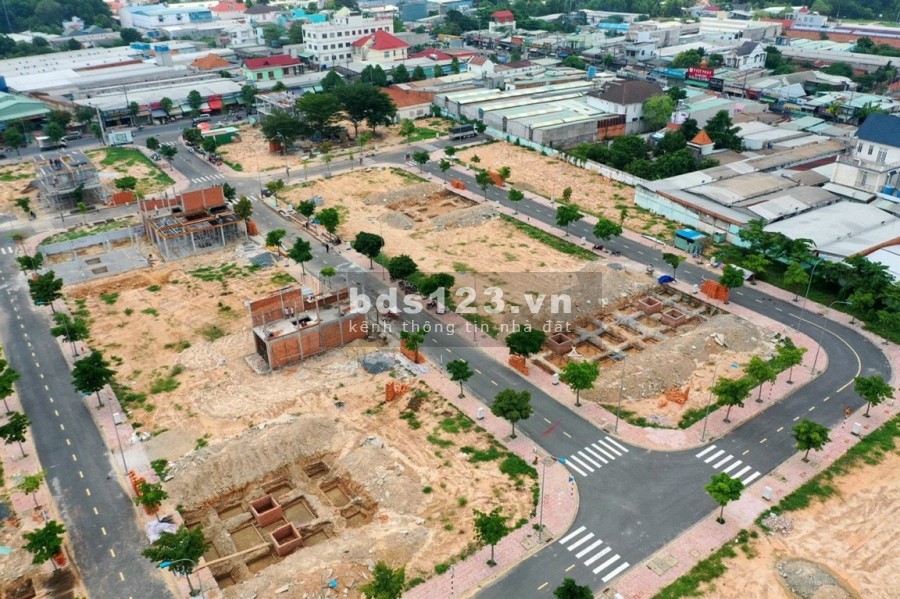 Bán dãy 9 lô mặt tiền Thuận An Hòa gần cây xăng Lai Uyên 2 pháp lý minh bạch