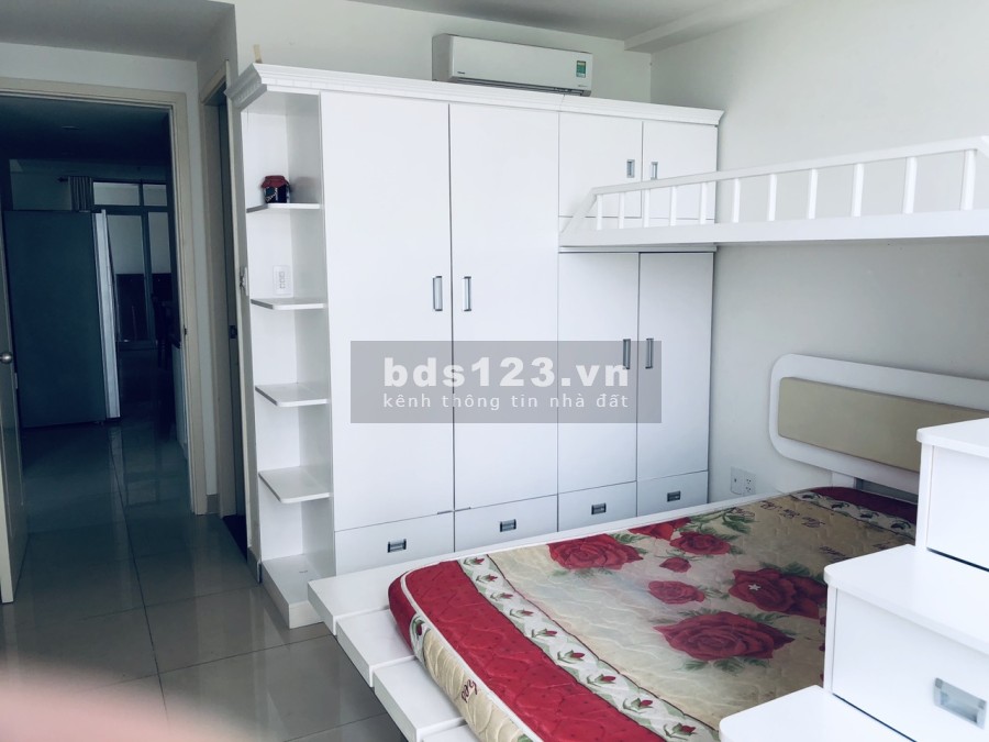 Cho thuê chung cư Conic giá rẻ, có NT đẹp, đối diện ĐH Văn Hiến, đến ở luôn