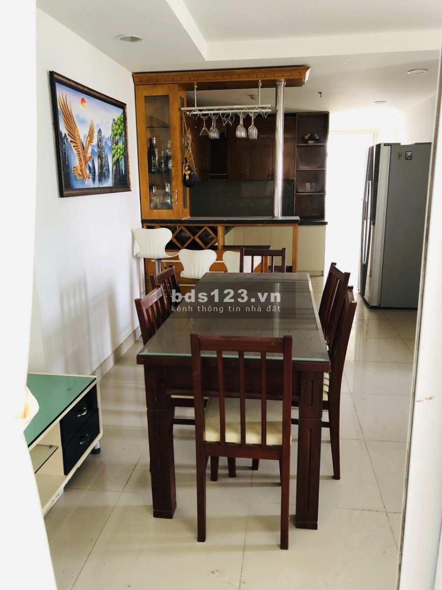 Cho thuê chung cư Conic giá rẻ, có NT đẹp, đối diện ĐH Văn Hiến, đến ở luôn