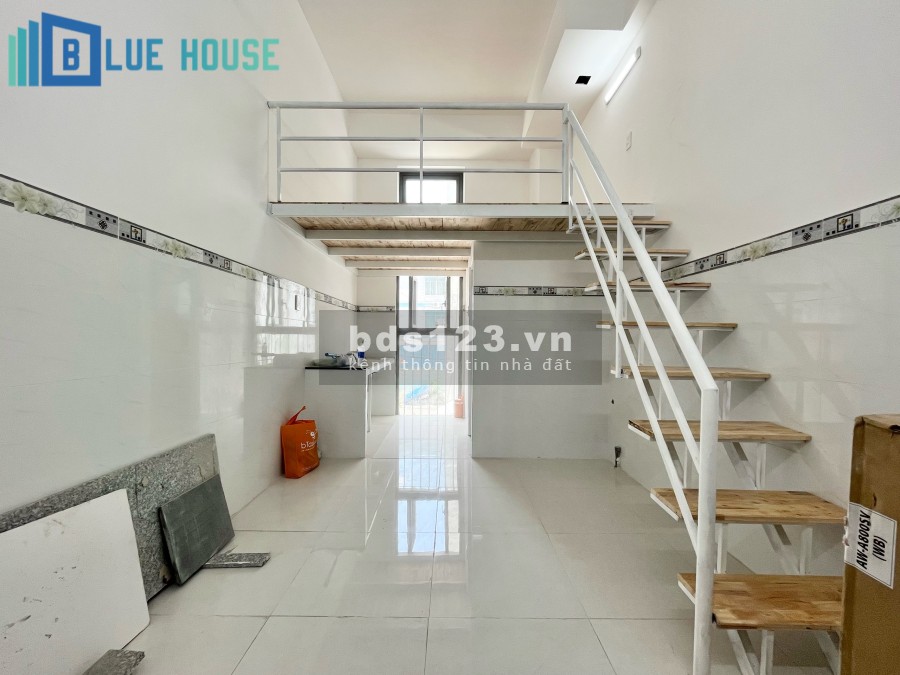 Cho Thuê Phòng Cửa Sổ Lớn Thoáng Có Máy Lạnh Ngay Ngã Tư Bảy Hiện