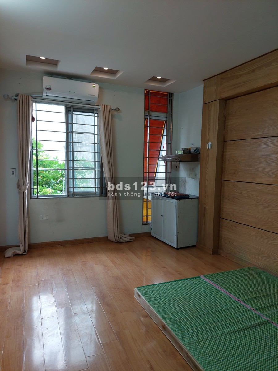 Chung cư mini Pháo Đài Láng đang cho thuê dòng tiền 500 triệu/năm, lh 0971951916