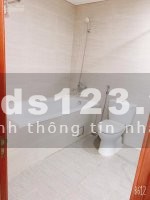 Cần tìm 1 bạn Nữ ở cùng chung cư Mini, Quận Bắc Từ Liêm gồm 1Pn+ 1Pk, giá 2.1tr. LH 0981994713