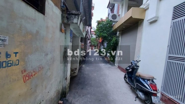 Bán nhà Đa Sỹ, ngõ SH quay đầu 30m, giá 2.45 tỷ kèm nội thất bàn giao đủ giấy tờ vào ở ngay