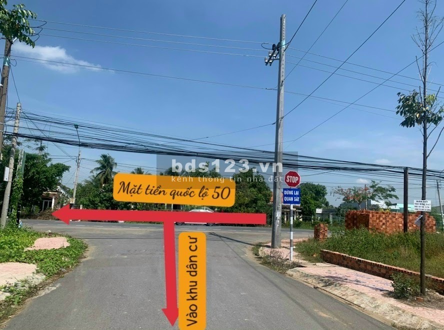 Bán gấp đất nền có sổ riêng giá rẻ bao sang tên công chứng, hạ tầng hoàn thiện